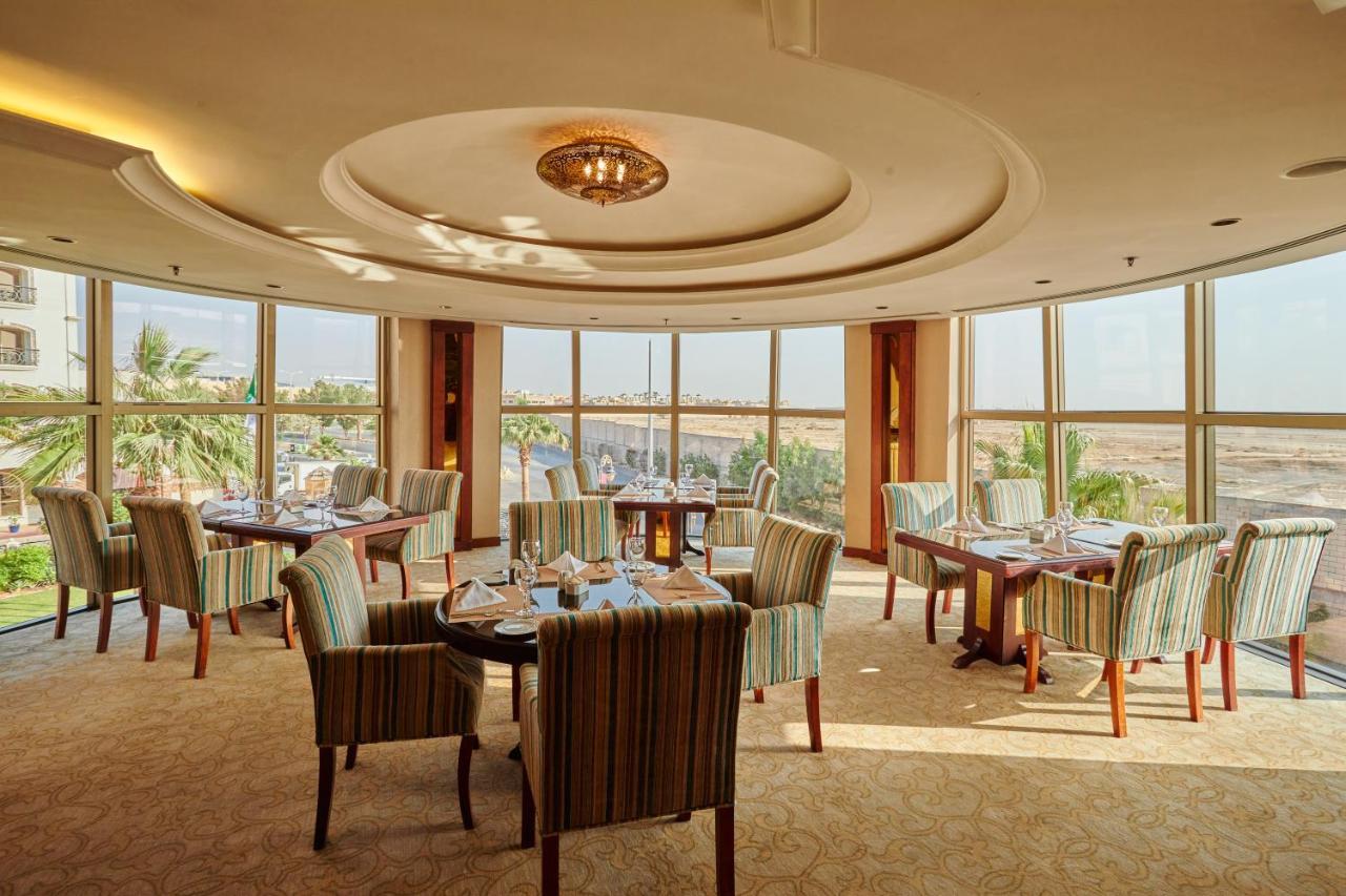 Crowne Plaza Riyadh Al Waha By Ihg Екстер'єр фото