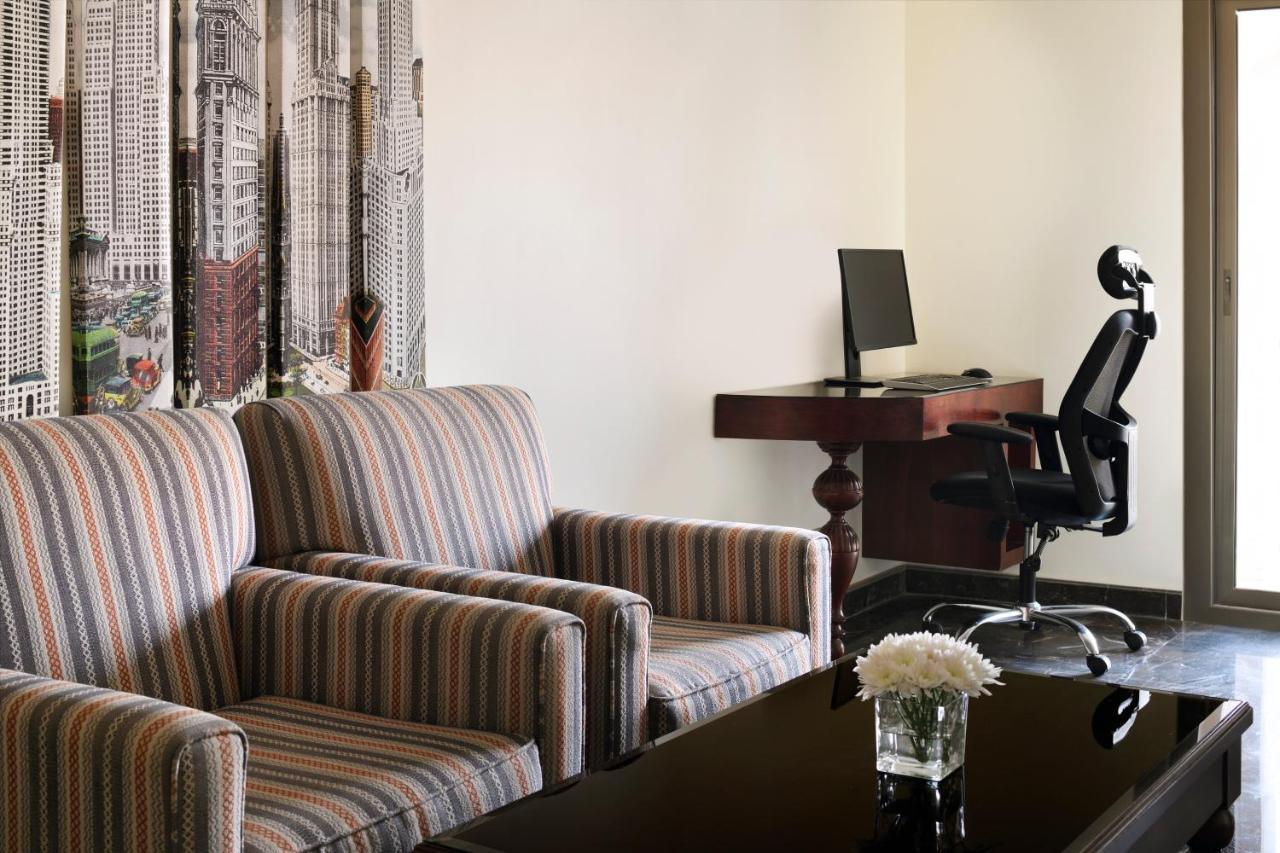 Crowne Plaza Riyadh Al Waha By Ihg Екстер'єр фото