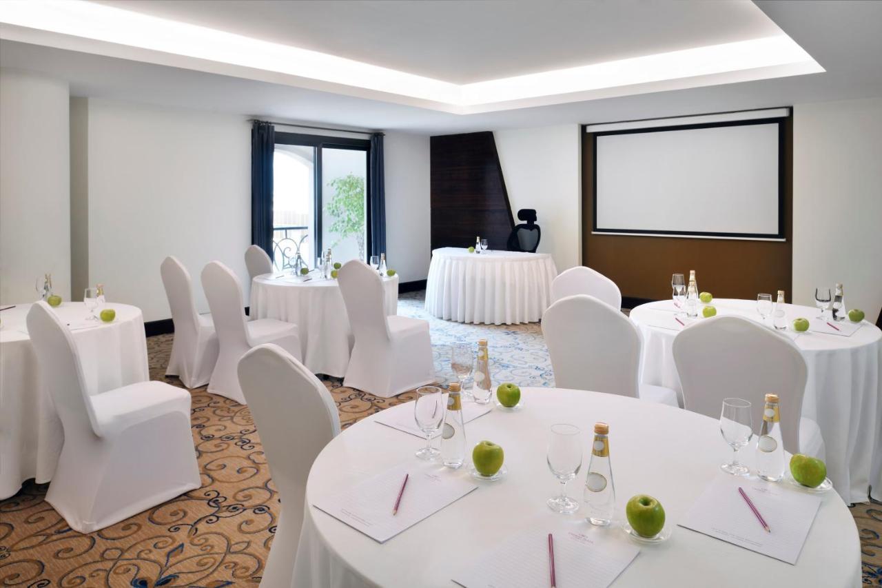 Crowne Plaza Riyadh Al Waha By Ihg Екстер'єр фото