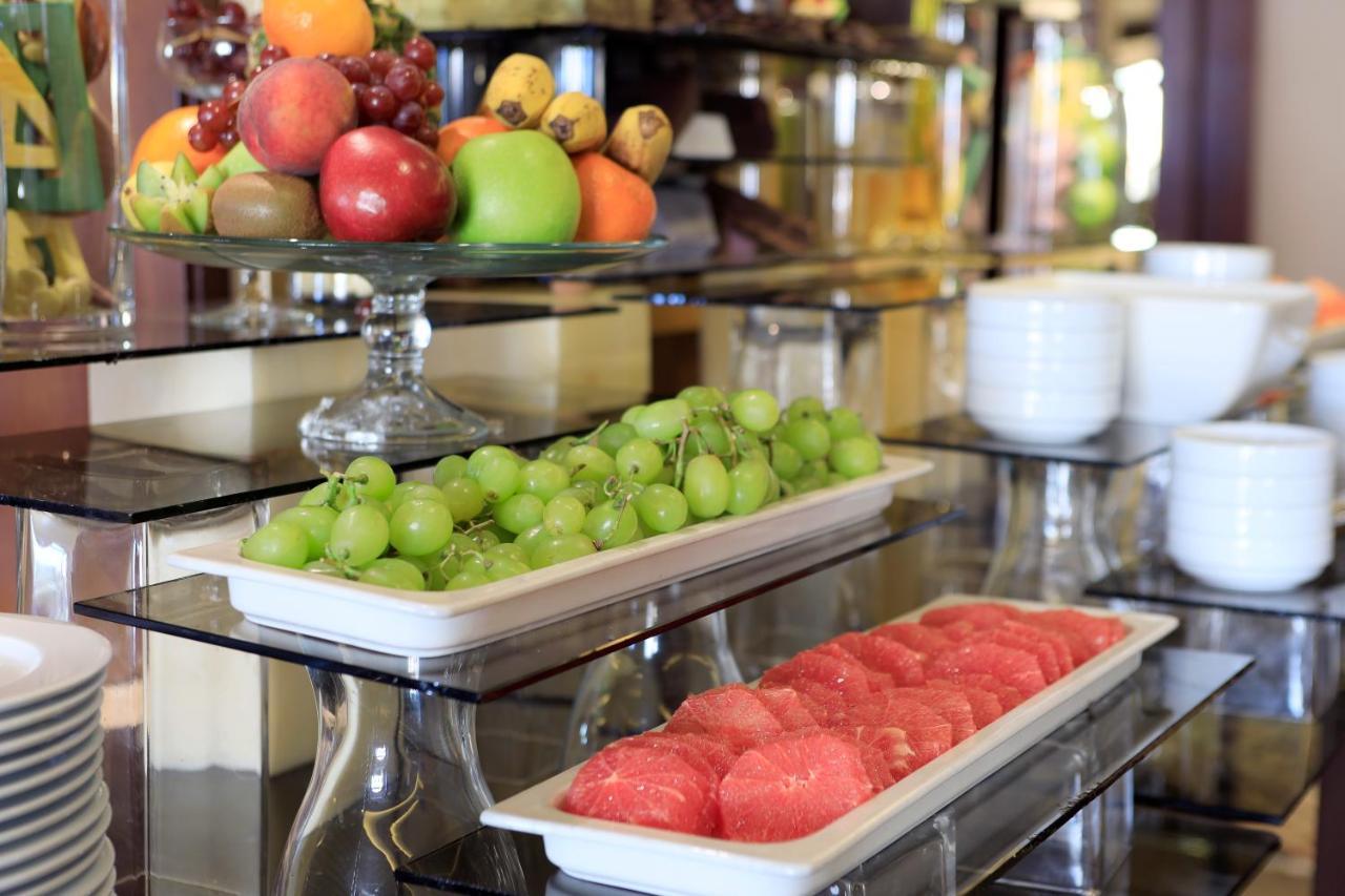Crowne Plaza Riyadh Al Waha By Ihg Екстер'єр фото